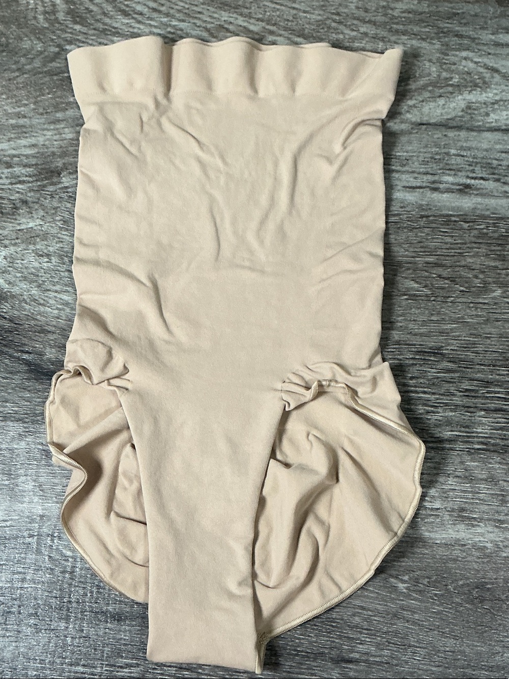 Skims seamless high waist  mica brief nwot